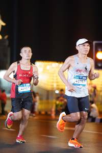 BIB: 864, 40957, 40757
                            <button type="button" onclick="openModal(23079146)" class="btn btn-primary btn-sm float-right btn-popup" data-toggle="modal" data-target=".modal-high-quality">
                        <i class="fas fa-shopping-cart"></i> Add to Cart
                    </button>
                                            <button type="button" onclick="isThisMe(23079146, true)" class="btn btn-success btn-sm float-right btn-popup btn-isme hidden" data-toggle="tooltip" data-placement="bottom" title="นี่คือรูปของคุณใช่ไหม คลิกที่นี่เพื่อเอาเข้าอัลบั้ม">
                        <i class="fas fa-plus"></i> Add to album
                    </button>
                    <button type="button" onclick="isThisMe(23079146, false)" class="btn btn-warning btn-sm float-right btn-popup btn-isnotme hidden">
                        <i class="fas fa-ban"></i> Remove from album
                    </button>